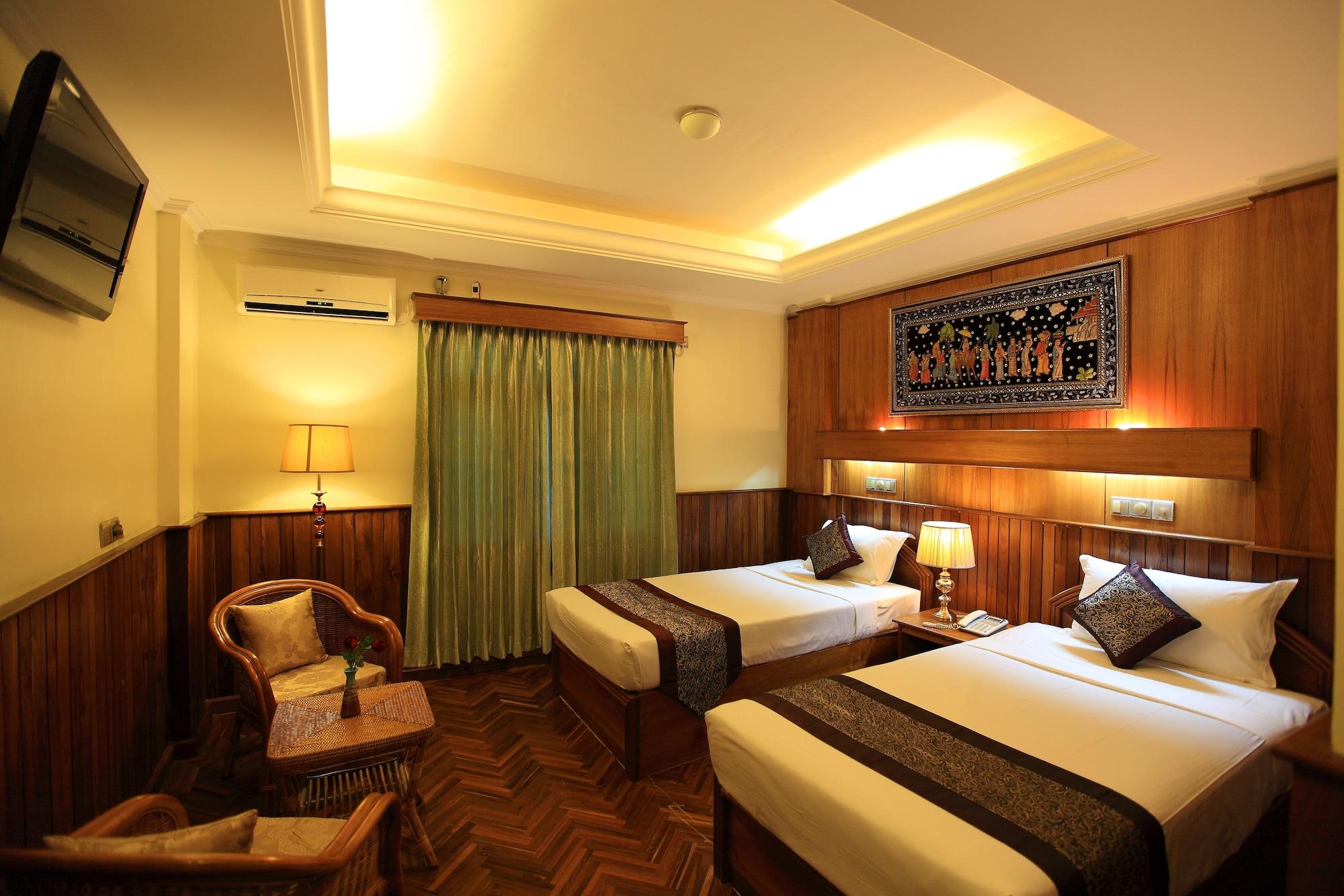 The Hotel Emperor Mandalay Exteriör bild